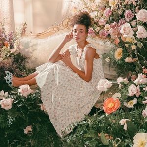 Hill House Home Limited Edition Trellis Print White